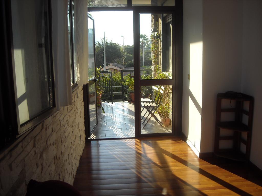 Apartment In A Villa A Mondello Oda fotoğraf